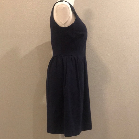 Fit and Flare Sleeveless dress - Picture 2 of 5